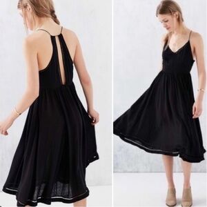 Cooperative Urban Outfitters Cindy Ladder Lace Midi Dress Black